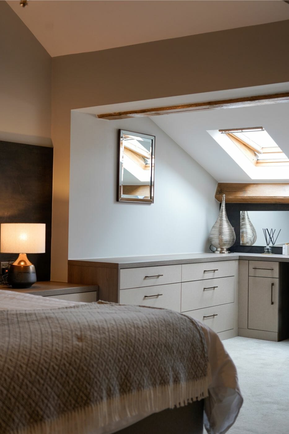 Mike Hughes Daval bedroom 9